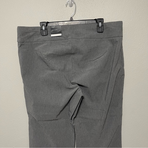 Alfani Pull On Stretch Capri Pants Gray Tummy Control Casual Career NWT 18W - Picture 4 of 8